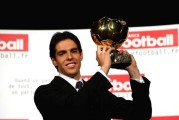 巴西足球最后的金球奖得主！18年前的巅峰卡卡到底有多强？